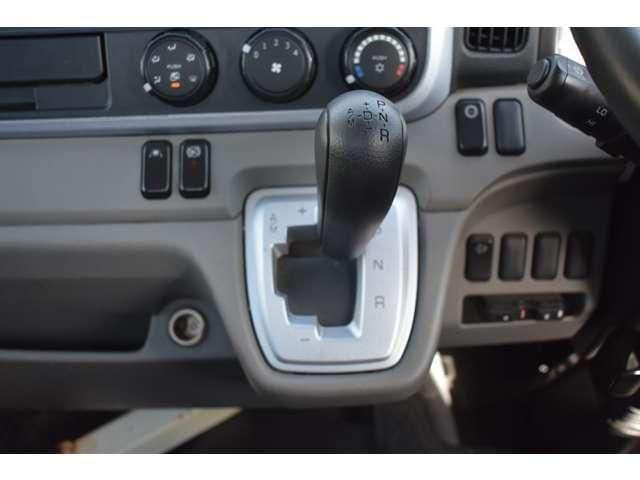 MITSUBISHI CANTER 2018 Image 31