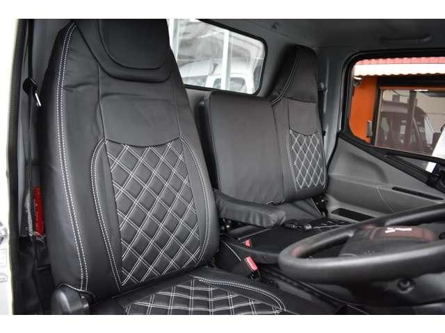 MITSUBISHI CANTER 2018 Image 31