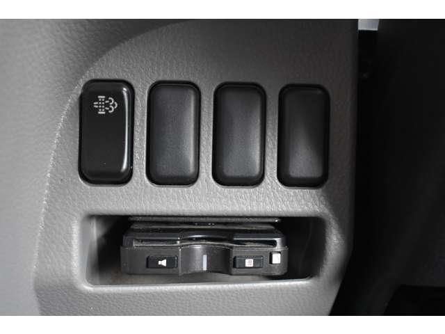 MITSUBISHI CANTER 2018 Image 31