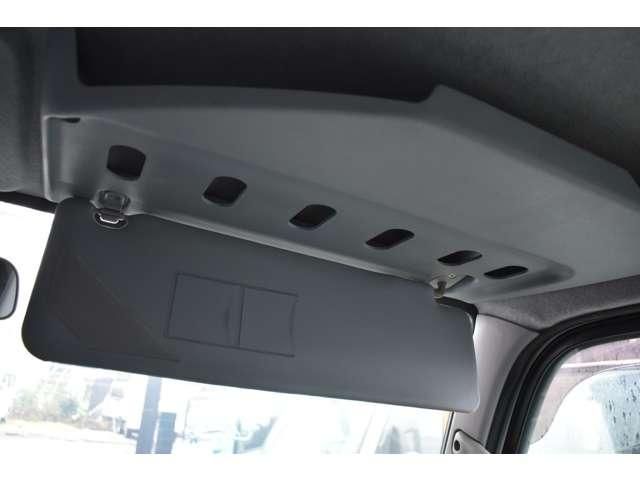 MITSUBISHI CANTER 2018 Image 31