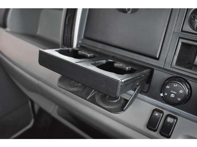 MITSUBISHI CANTER 2018 Image 31