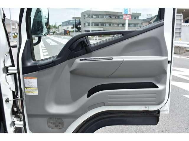 MITSUBISHI CANTER 2019 Image 31