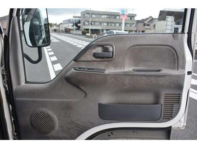 ISUZU ELF 2015 Image 31