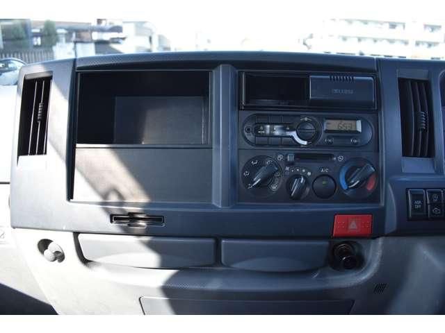 ISUZU ELF 2015 Image 31