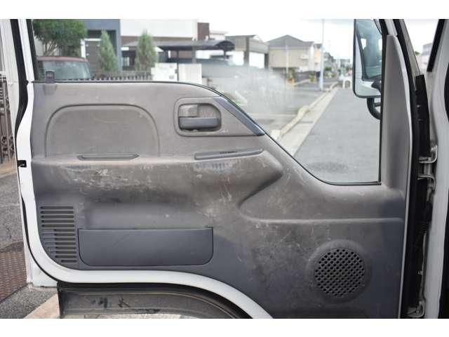 ISUZU ELF 2015 Image 31