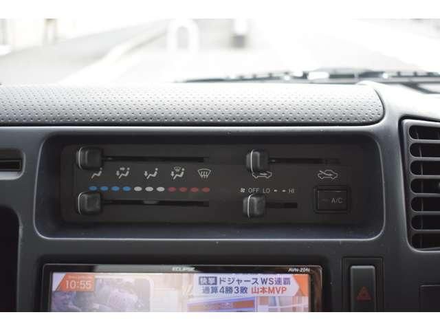 TOYOTA DYNA 2016 Image 31