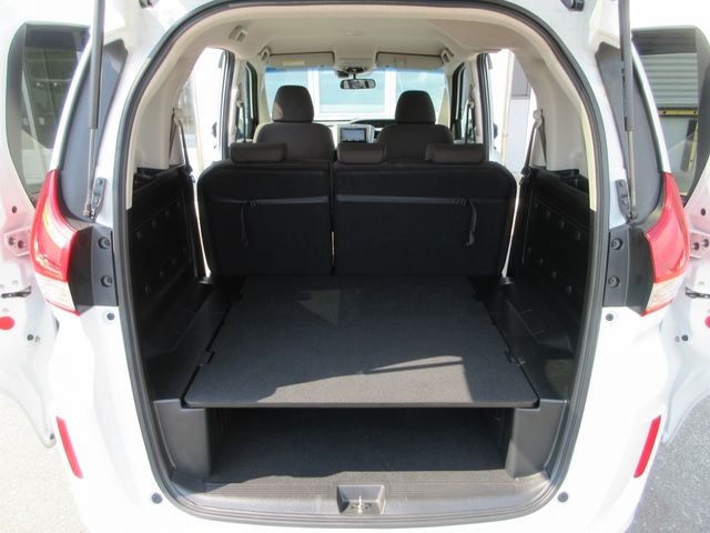 HONDA FREED PLUS HYBRID 4W 2020 Image 31