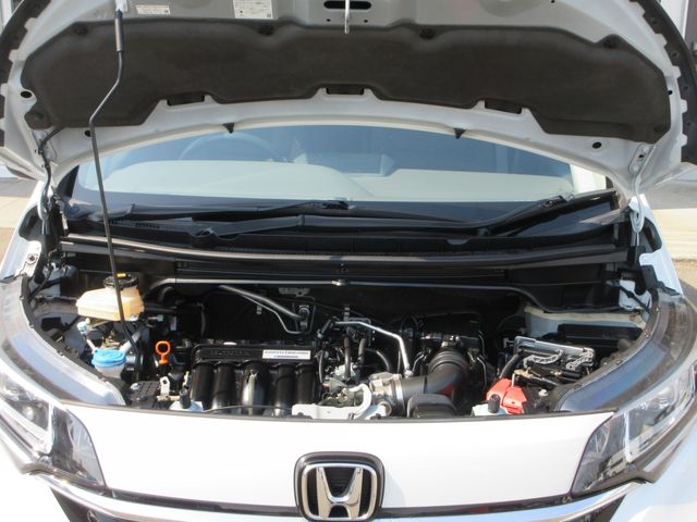 HONDA FREED PLUS HYBRID 4W 2020 Image 31