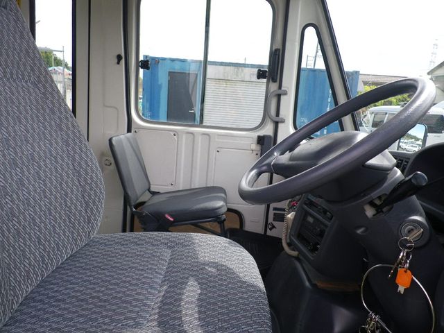 TOYOTA QUICK DELIVERY 2000 Image 31