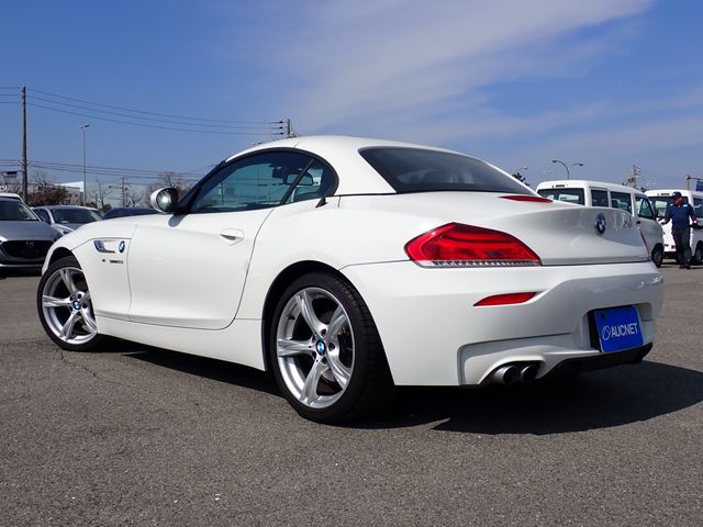 BMW Z4 2015 Image 31