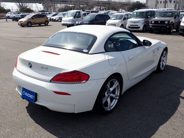 BMW Z4 2015 Image 31