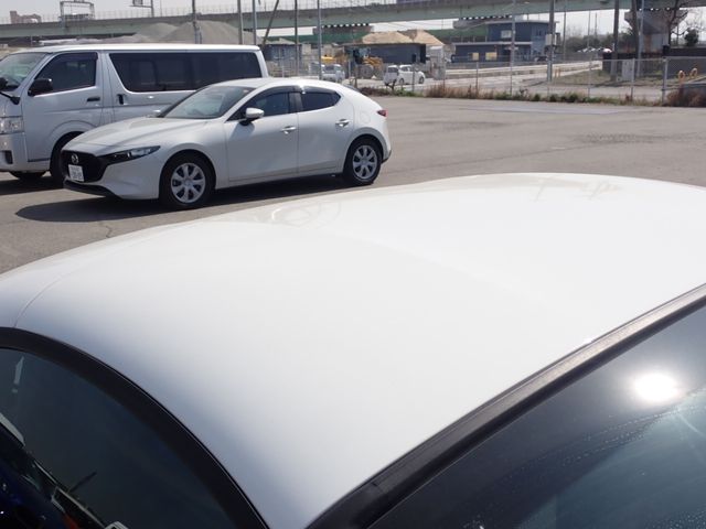 BMW Z4 2015 Image 31