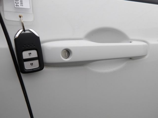 HONDA FIT E:HEV 4WD 2020 Image 31