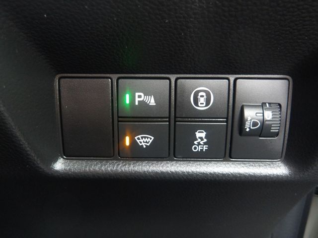 HONDA FIT E:HEV 4WD 2020 Image 31