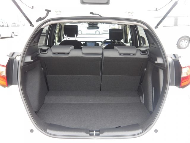 HONDA FIT E:HEV 4WD 2020 Image 31