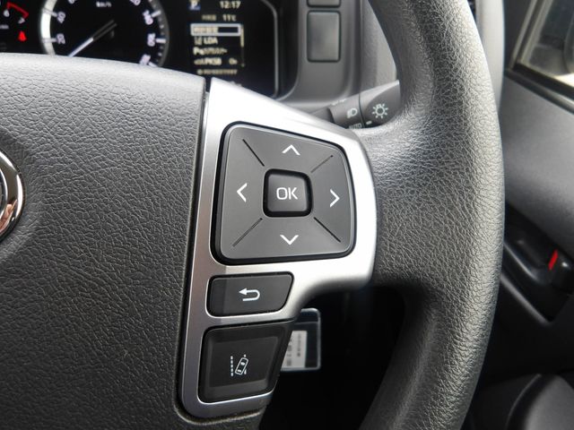 TOYOTA HIACE VAN 1.25T 2WD 2021 Image 31