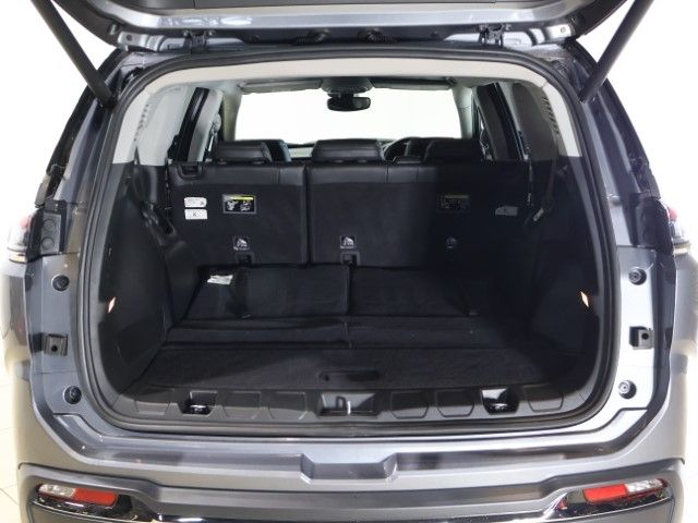 JEEP COMMANDER 2024 Image 31