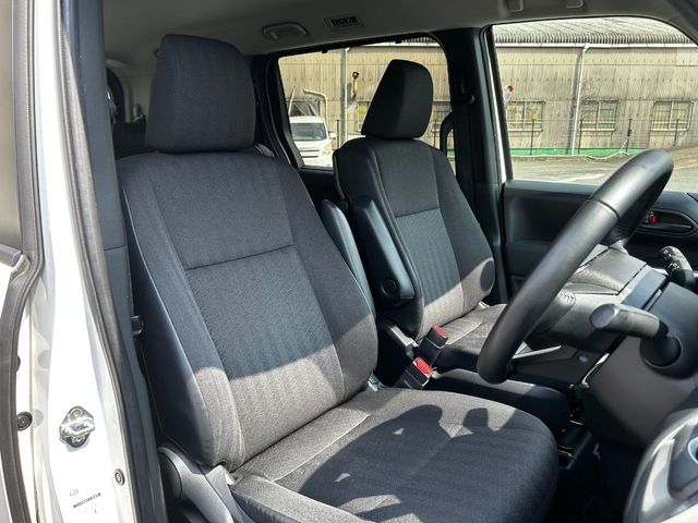 TOYOTA NOAH 2023 Image 31