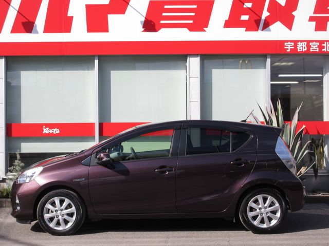 TOYOTA AQUA 2014 Image 31