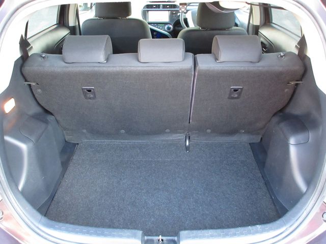 TOYOTA AQUA 2014 Image 31