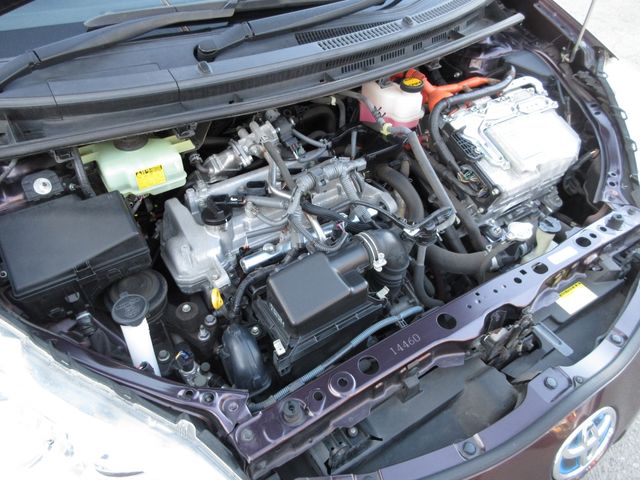 TOYOTA AQUA 2014 Image 31