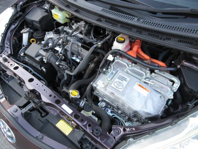 TOYOTA AQUA 2014 Image 31