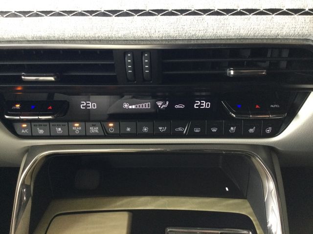 MAZDA CX-80 2024 Image 31