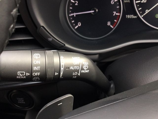 MAZDA 3 FASTBACK 2024 Image 31