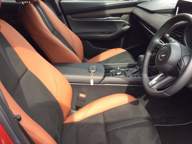 MAZDA 3 FASTBACK 2024 Image 31