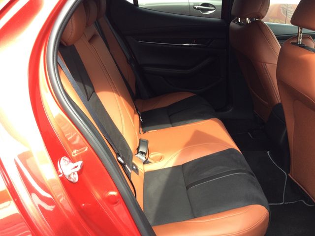 MAZDA 3 FASTBACK 2024 Image 31