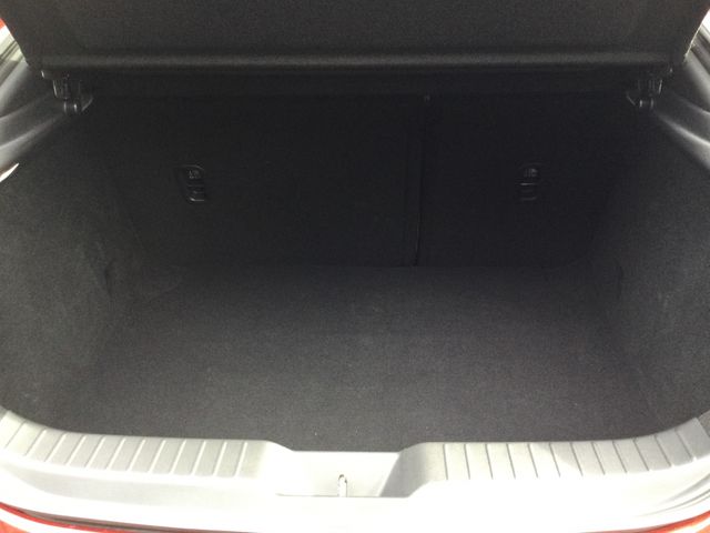 MAZDA 3 FASTBACK 2024 Image 31