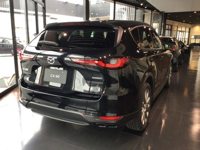 MAZDA CX-60 2025 Image 31