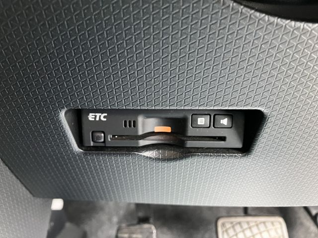 DAIHATSU TANTO CUSTOM 4WD 2021 Image 31