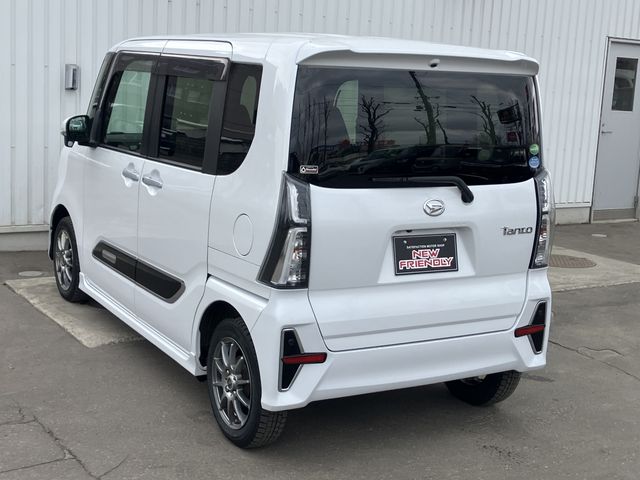 DAIHATSU TANTO CUSTOM 4WD 2021 Image 31