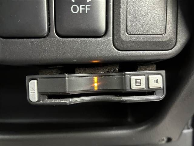 MITSUBISHI EK CUSTOM 2013 Image 31