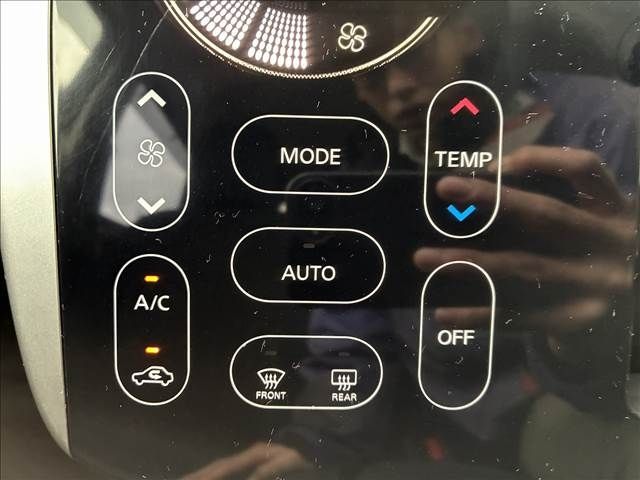 MITSUBISHI EK CUSTOM 2013 Image 31