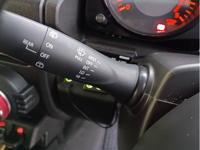 SUZUKI JIMNY 4WD 2020 Image 31