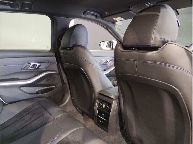 BMW 3SERIES TOURING 2024 Image 31