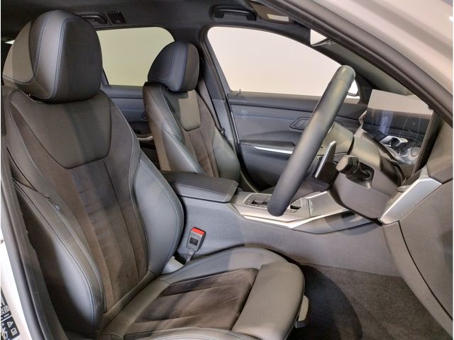 BMW 3SERIES TOURING 2024 Image 31