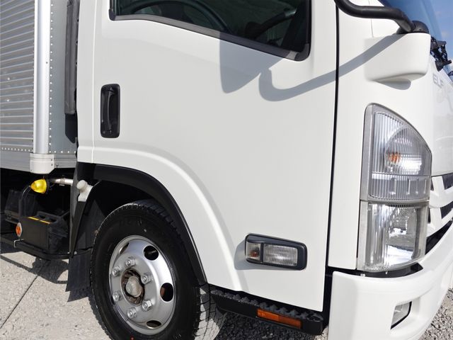 ISUZU ELF 2016 Image 31