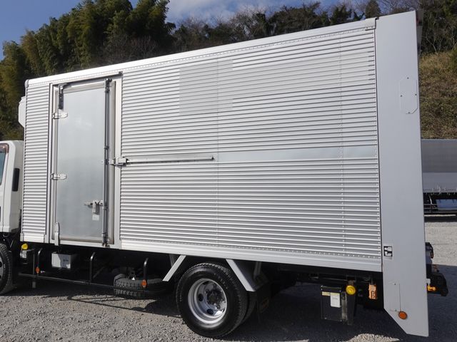 ISUZU ELF 2016 Image 31