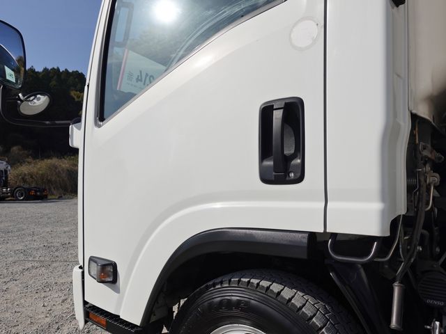 ISUZU ELF 2016 Image 31