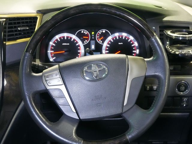 TOYOTA ALPHARD 2011 Image 31