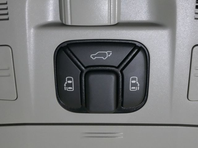 TOYOTA ALPHARD 2011 Image 31