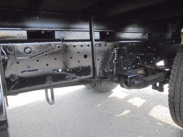 ISUZU ELF 2016 Image 31