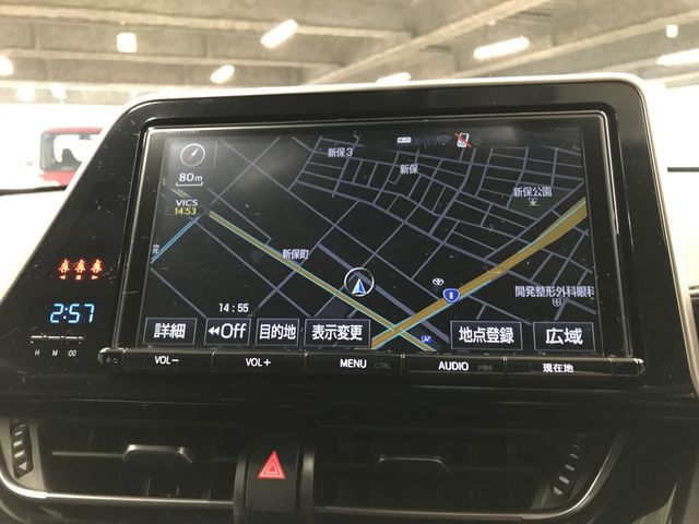 TOYOTA C-HR 2018 Image 31