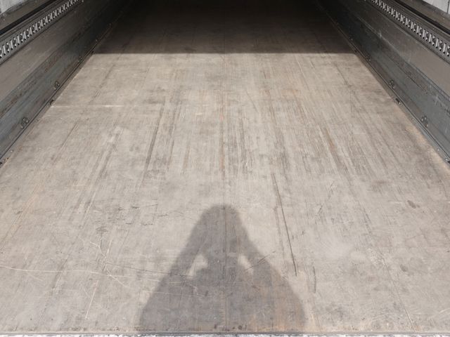 MITSUBISHI FUSOU FIGHTER 2013 Image 31