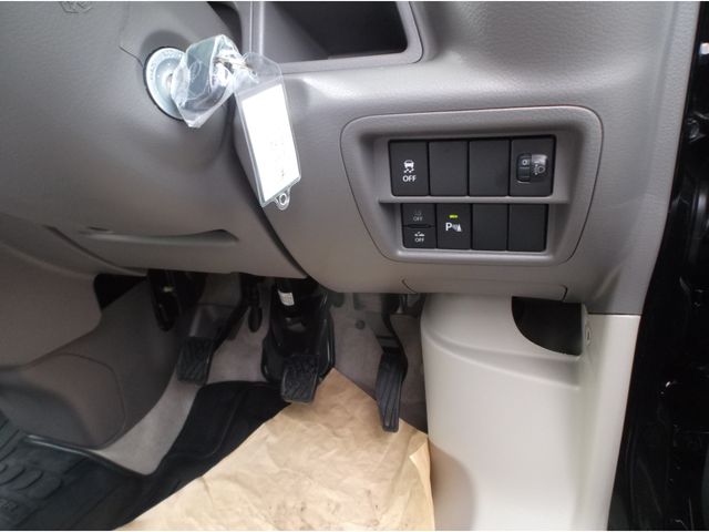 NISSAN CLIPPER VAN 2026 Image 31