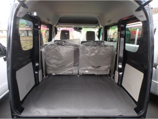 NISSAN CLIPPER VAN 2026 Image 31