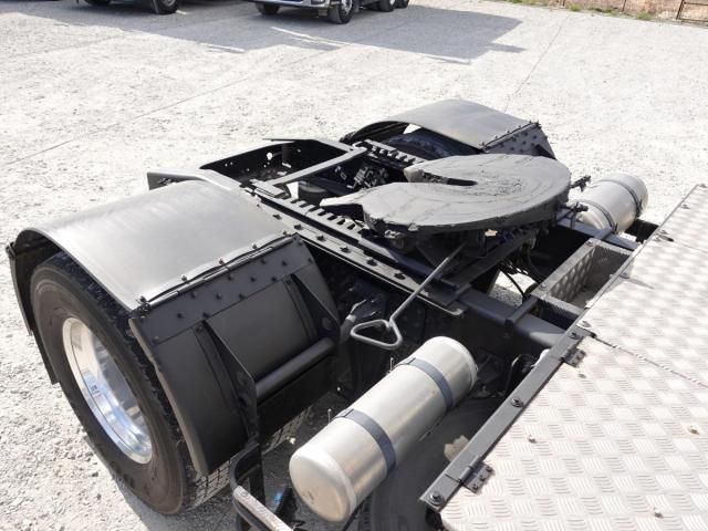 NISSAN DIESEL QUON 2022 Image 31